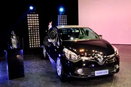 Renault Clio Costume National