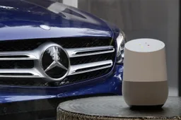 Mercedes-Benz presenta la collaborazione con Google Assistant