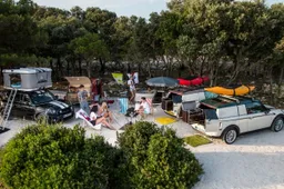 MINI: Clubvan Camper, Cowley e All4 Camp