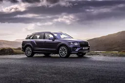 Da SUV a limousine il passo è breve: ecco la Bentley Bentayga EWB