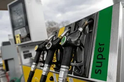 Crisi Medio Oriente: possibili rialzi per i prezzi carburanti