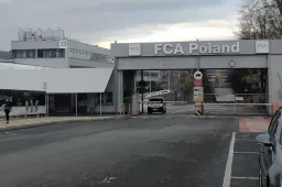 Chiude un altro stabilimento FIAT: addio ai piccoli motori Diesel