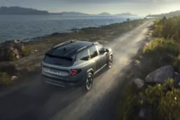 Rivoluzione su Duster e Bigster: arriva l’ibrido 4x4 bi-fuel da 1.500 km di autonomia