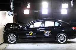 5 stelle Euro NCAP per BMW Serie 5  e tre per Fiat Doblò