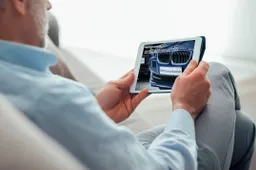 Gli italiani preferiscono la concessionaria alla vendita online, ecco i motivi