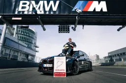 BMW M3 CS Touring: è ufficiale, è la station wagon più veloce di sempre al Nürburgring