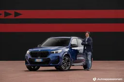 BMW X1 2023: prezzo, dimensioni, interni, prova su strada