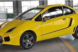 In Cina la brutta copia dell’Aventador costa meno di 10.000 euro