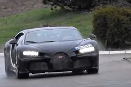 Bugatti Chiron: pizzicato uno speciale prototipo [VIDEO]