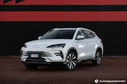 Prova BYD Seal U DM-i: ecco come va davvero la ibrida plug-in 4x4 