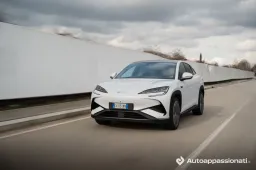 BYD entra in UNRAE: il gigante dell’elettrico cinese rafforza la sua corsa in Italia