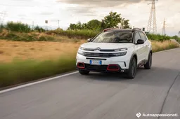 Gamma Citroen C5 Aircross: versioni e allestimenti del SUV francese