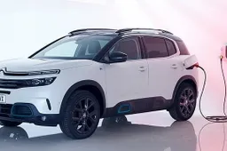 Citroen C5 Aircross Hybrid: comprarlo o noleggiarlo?