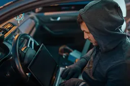 Ladri all’attacco delle auto in tutta Italia: come fanno