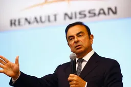 Renault accelera l'elettrico: la marcia in più in Francia