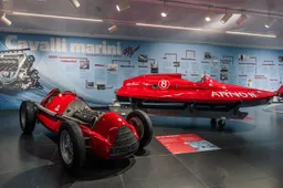Cavalli marini: al Museo Alfa Romeo vanno in mostra le F1 del mare