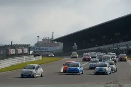 Abarth: iniziano le gare dei finalisti di ‘Make It your Race 2012’