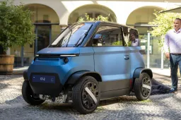 City Transformer CT-2: la microcar che si allarga nascerà a Torino