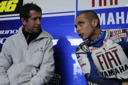 Graziano Rossi ricoverato: come sta il papà di Valentino Rossi