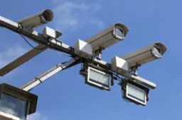 Passa 800 volte nella ZTL: la multa è clamorosa