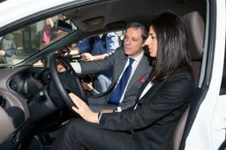 Groupe PSA a Roma prepara il futuro della mobilità