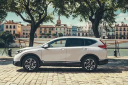 Le 5 cose da sapere sulla Honda CR-V Hybrid