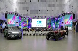 CA Auto Bank, 100 Anni di Mobilità Sostenibile e Innovazione