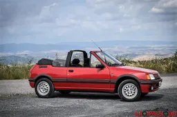 Peugeot 205 Cabriolet | Prova su strada