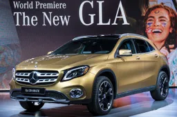 Nuova Mercedes GLA | Salone di Detroit 2017