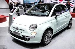 Live - Fiat 500 MY14 al Salone di Ginevra