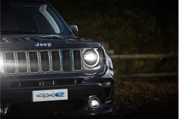 Mopar e Jeep insieme per il lancio di Renegade e Compass 4xe
