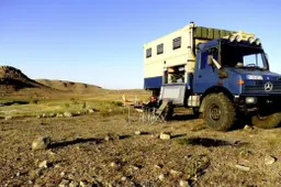Mercedes: il giro del mondo a bordo di Unimog