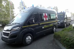 Expo Milano 2015: due Peugeot Boxer saranno le ambulanze ufficiali della Guardia Di Finanza