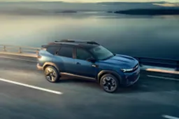 Dacia Bigster: i prezzi e i motori. Le informazioni