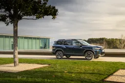 Dacia Bigster G-140 Mild Hybrid: il nuovo SUV bifuel con 1.450 km di autonomia e tanto comfort