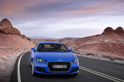 LIVE - Nuova Audi TT, le prime immagini