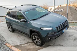 ‘Jeep Cherokee Territory European Tour’: l’avventura off-road in città