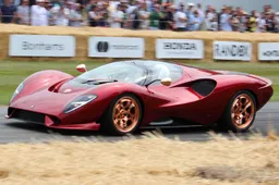 La De Tomaso P72 omaggia a Goodwood la sua antenata [VIDEO]