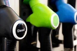 Il Diesel torna a costare come la benzina, ecco perchè