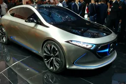 Mercedes-Benz EQ A concept: il futuro della Stella al Salone di Francoforte 2017