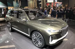 BMW X7 iPerformance Concept: un nuovo concetto di SUV