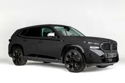 BMW XM e Alcantara: nasce il progetto "Sky is the Limit"