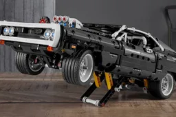 La Dodge Charger di Fast & Furious diventa LEGO [VIDEO]