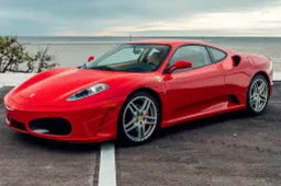 All’asta la Ferrari 430 che era di Donald Trump: prezzo assurdo