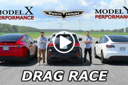 Jeep Grand Cherokee Trackhawk VS due Tesla: chi vince? [VIDEO]