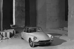 Sospensioni idropneumatiche DS19: innovative anche nella comunicazione