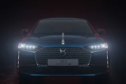 DS 7 Crossback e DS 9 con il sistema DS Active LED Vision