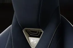 L’auto francese più lussuosa nasce in Italia: partita la produzione