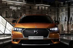 DS 7 Crossback La Première ordinabile online