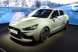 Hyundai i30 Fastback N | Salone di Parigi 2018 [LIVE]